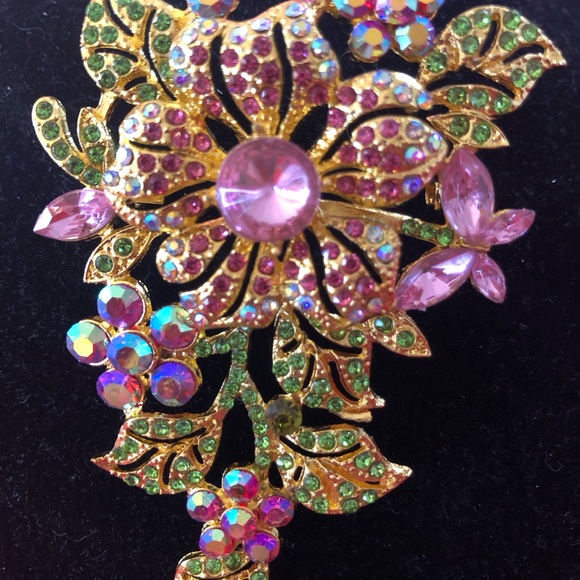 Ladies Multi coloured Rhinestone Brooch - Picture 3 of 3